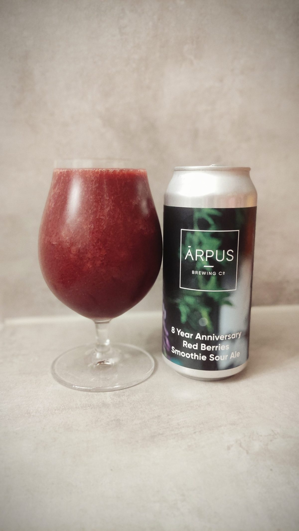 Kuva oluesta Arpus Brewing Co. 8 Year Anniversary Red Berries Smoothie Sour Ale